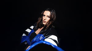 Bella Thorne X Vetements Fashion Show In Paris 2024, bella-thorne, celebrities, girls, hoot wallpaper