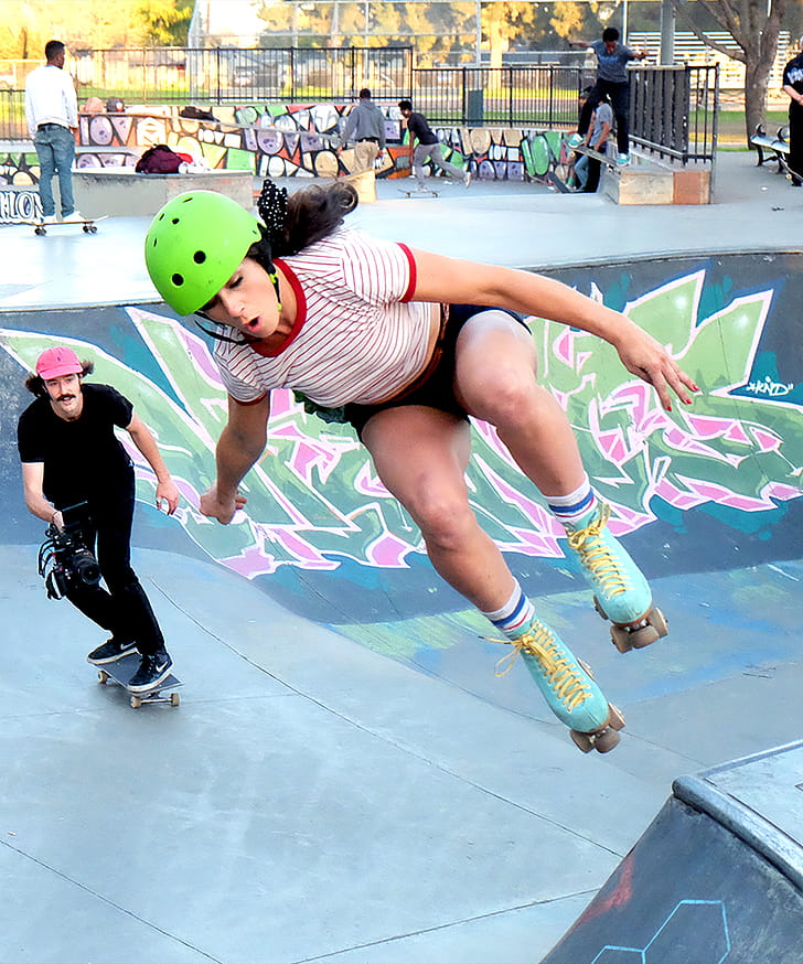 Jam skating, Rollerskating phone wallpaper