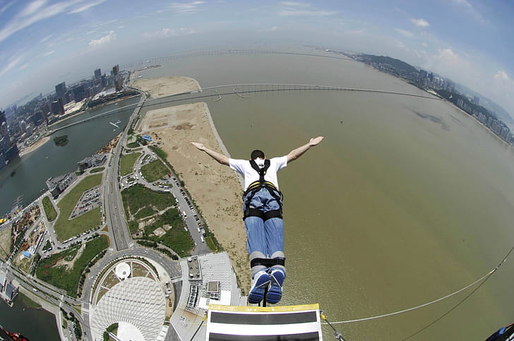 Macau tower, Bungee Jumping wallpaper