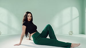 Megan Fox 2026 , megan-fox, celebrities, actress, hoot, model wallpaper