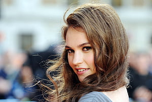 Lily James Cute, lily-james, celebrities, girls wallpaper