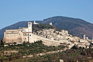 Assisi , Man-made structures wallpaper