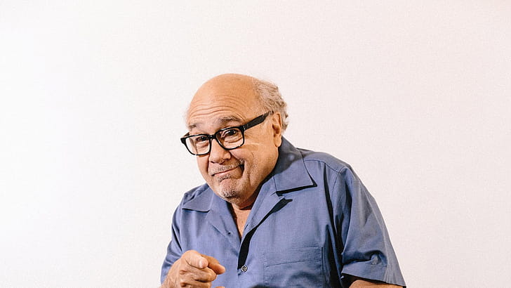 Danny DeVito, Getting down and dirty wallpaper