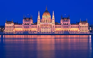 Building wallpaper