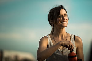 Taylor Schilling , taylor-schilling, celebrities, girls, smiling wallpaper