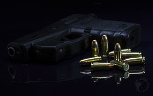 gun wallpaper
