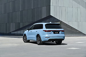 One Back View, Li Auto wallpaper