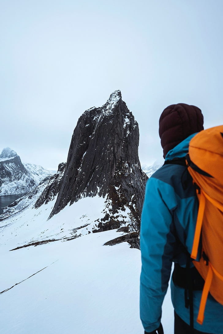 Segla mountain, Backpacking phone wallpaper