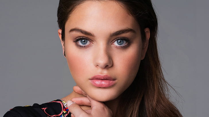 Celebrity, Odeya Rush wallpaper