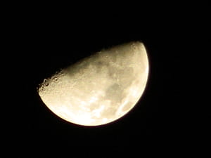 Half Moon, moon wallpaper