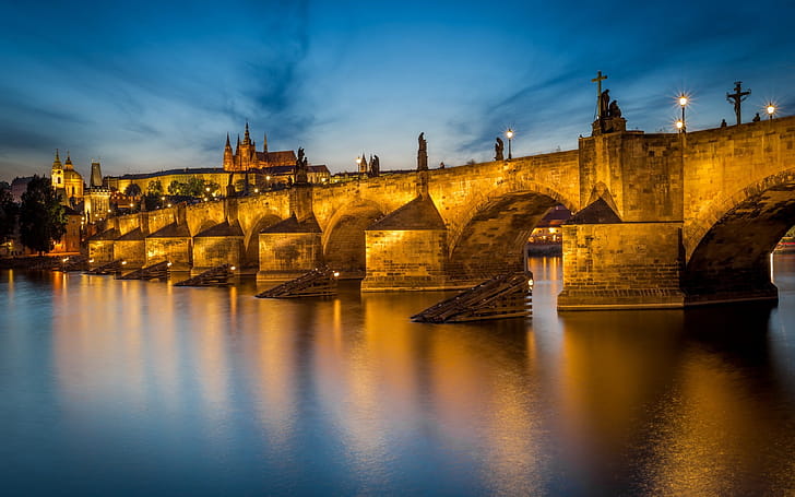 Charles Bridge, Prague wallpaper