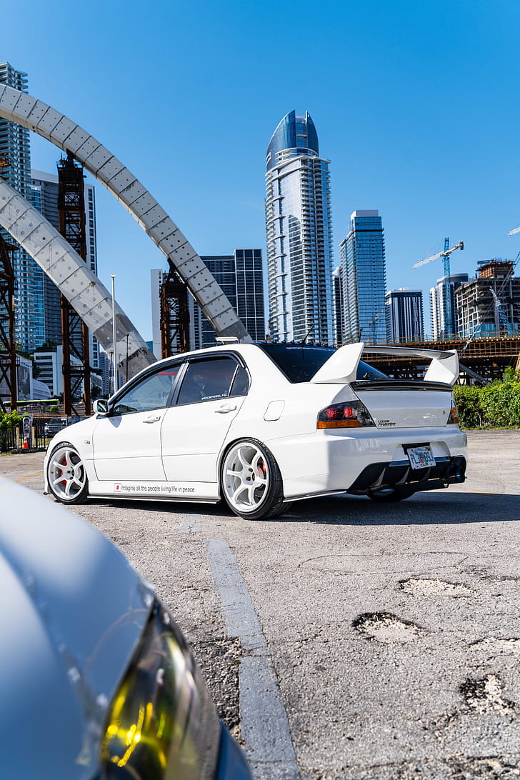 Mitsubishi Lancer Evolution IX phone wallpaper