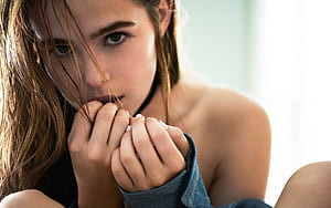 Zoey Deutch , zoey-deutch, celebrities, girls wallpaper