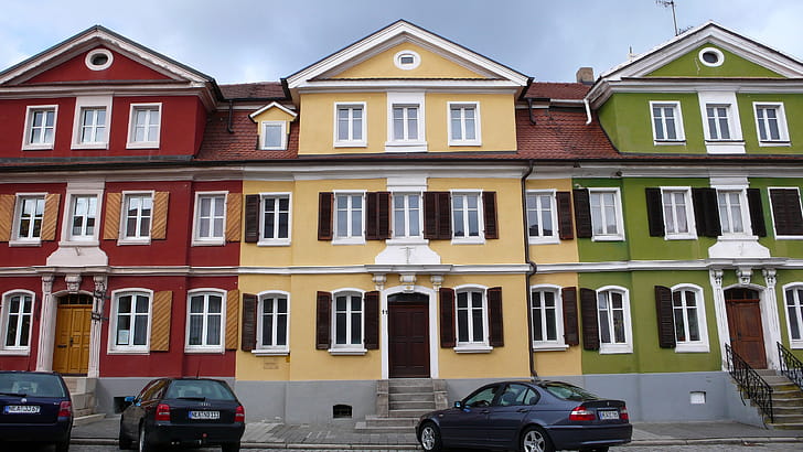Building wallpaper