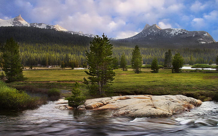 River wallpaper