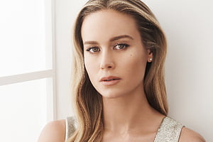 Brie Larson Decorte 2020 hoot , brie-larson, celebrities, girls, hoot wallpaper