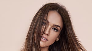 Jessica Alba Health Magazine 2019 , jessica-alba, celebrities, girls, hoot wallpaper