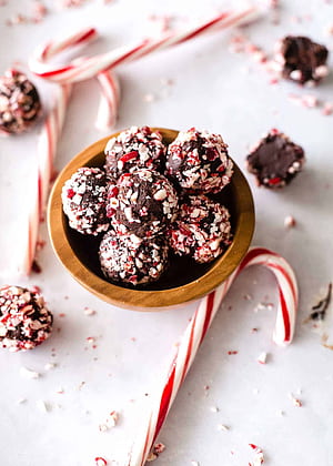 Truffles, Candy Cane phone wallpaper