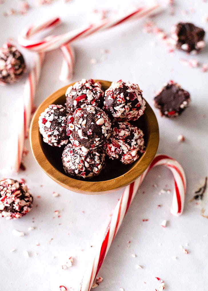 Truffles, Candy Cane phone wallpaper
