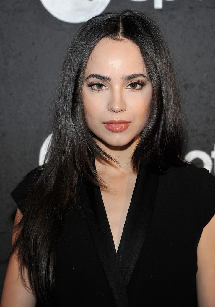 Sofia Carson, Black Cat, MCU, Spiderman phone wallpaper