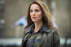 Natalie Portman As Jane Foster, natalie-portman, celebrities, girls, jane-foster, thor wallpaper