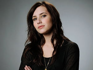 Emma Roberts Actress, emma-roberts, celebrities, girls, actress wallpaper