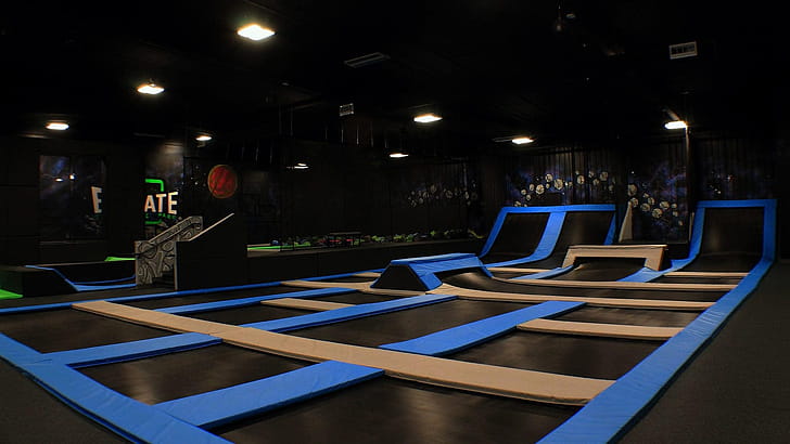 Elevate Trampoline Park, Trampolining wallpaper