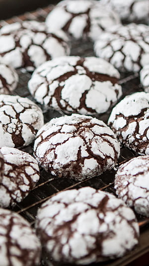 Beautiful , High-resolution biscuit , Versatile biscuit visuals, Device-friendly phone wallpaper