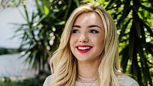 Peyton List Cute Smile , peyton-list, celebrities, girls, actress, smile, cute wallpaper