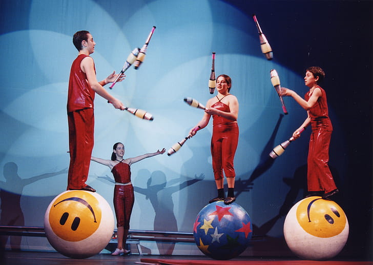 Circus, Juggling wallpaper