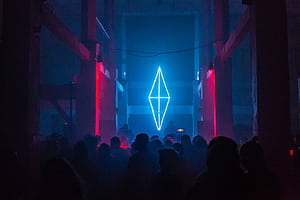 Visual effects, Party wallpaper
