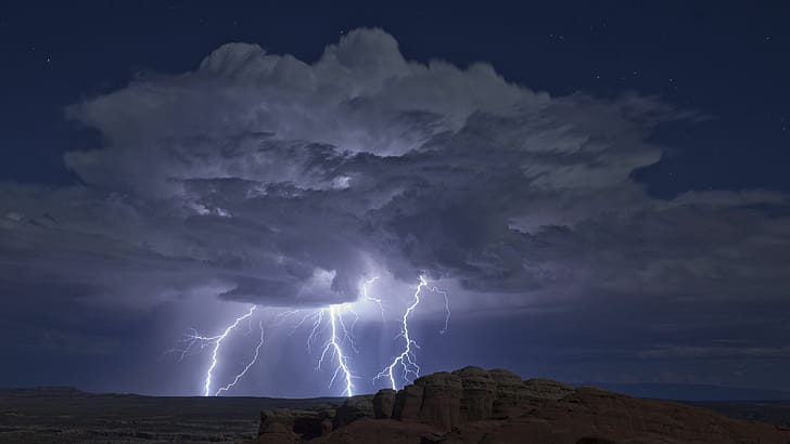 Cumulus clouds, Thunder wallpaper