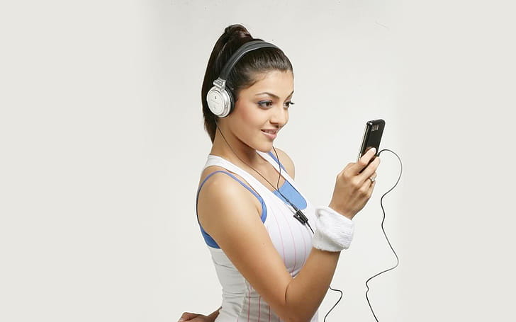 Kajal Aggarwal, Celebrity wallpaper