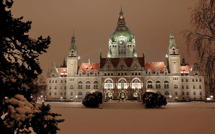 Building wallpaper
