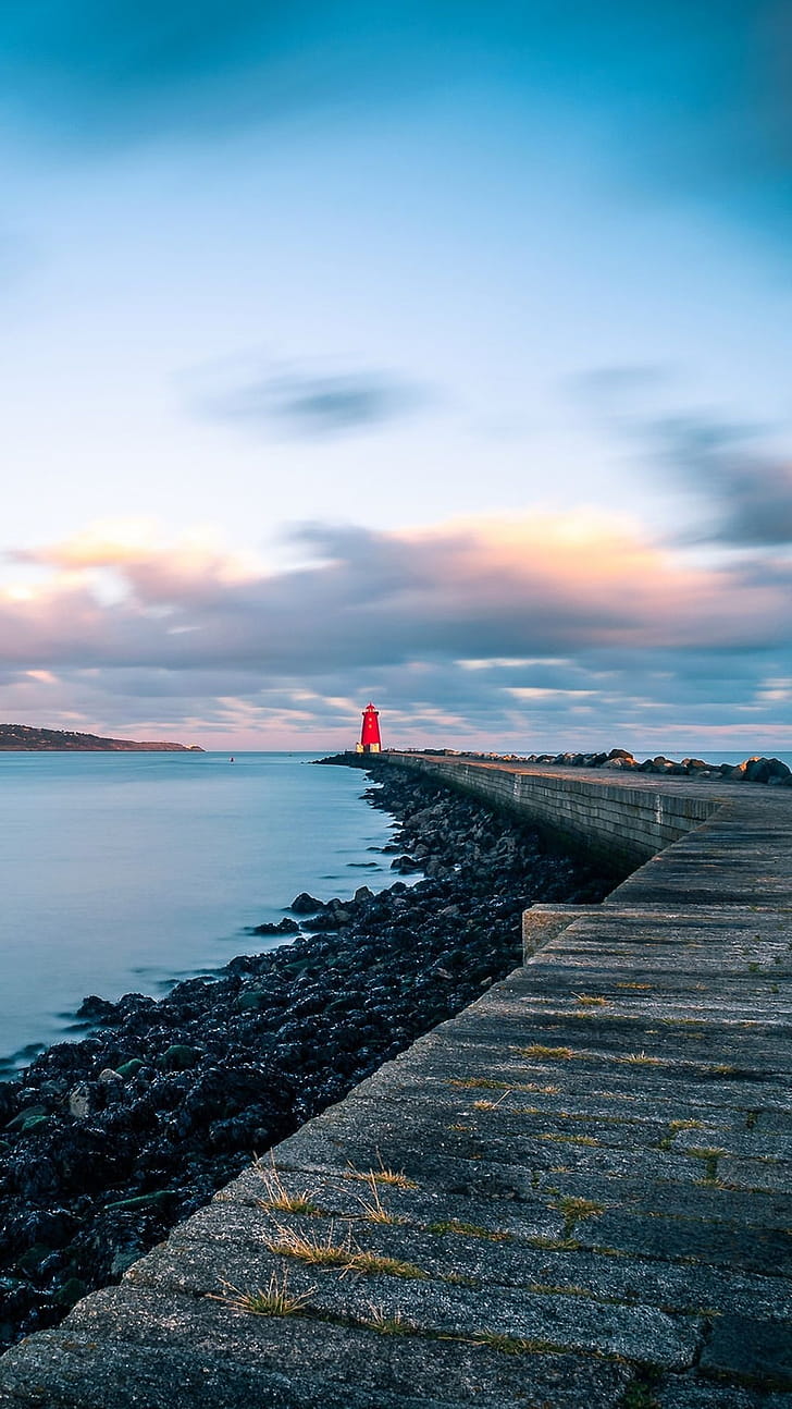 Poolbeg Lighthouse, Dublin phone wallpaper