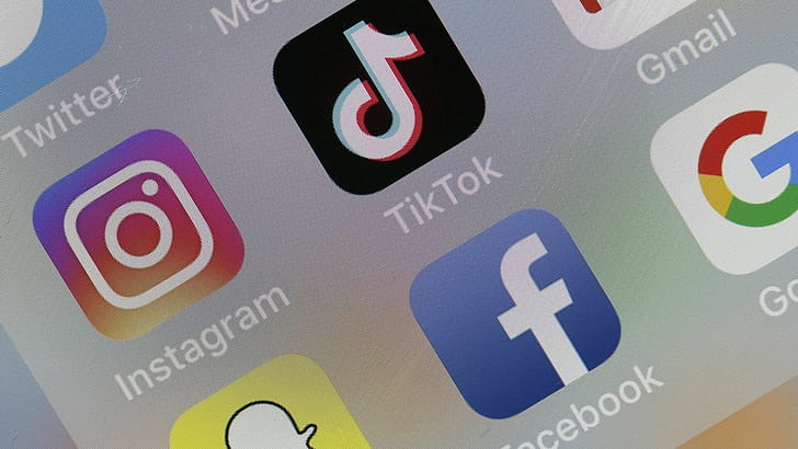Touchscreen, TikTok wallpaper