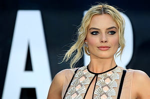 Margot Robbie Cute, margot-robbie, celebrities, girls wallpaper