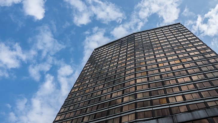 Building wallpaper